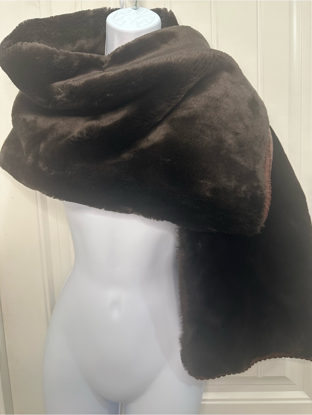 Luxurious Dark Brown Faux Fur Wrap Scarf - Women's Accessory glam